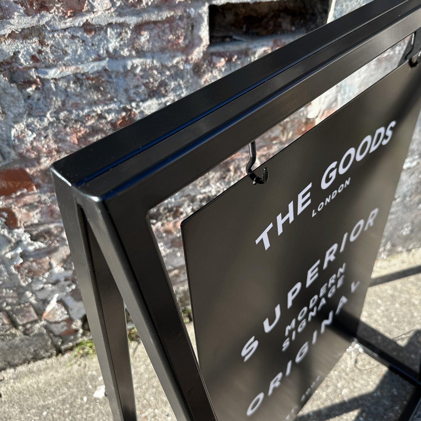 Black Box Section Swing Sign Detail