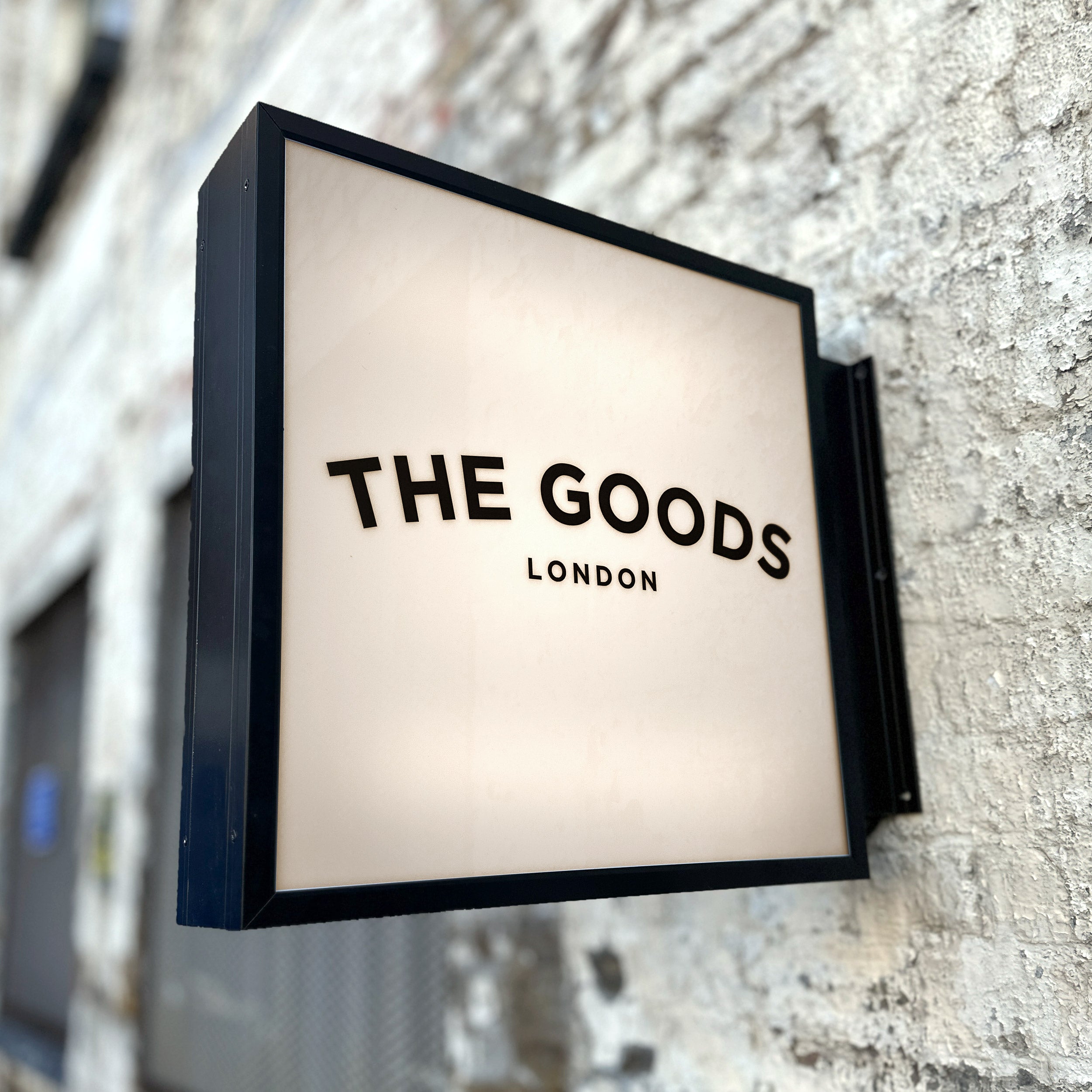 'The Vauxhall' - Black Metal Light Box Projecting Sign – The Goods London